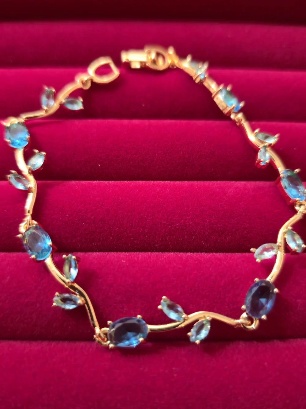 18K Gold Plated Bracelet W/ Blue Oval & Leaf Zircon Design - Elegant Jewelry B03